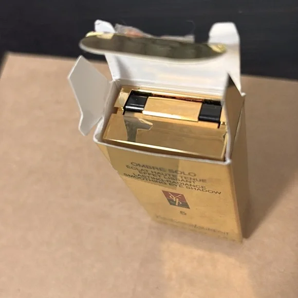 NIB [Yves Saint Laurent] Ombre Solo Radiance Smoothing Eyeshadow #05 Slate Green - Picture 11 of 15